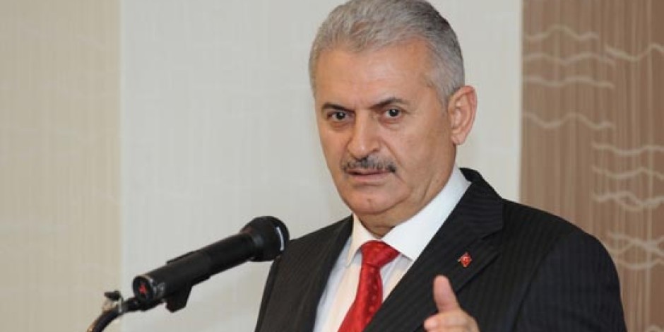 Binali Yıldırım: ‘İnternete Yasak Koymaya Kalkan Karşısında Beni Bulur’