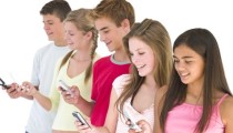 Gençler Akıllı Telefon Bağımlısı