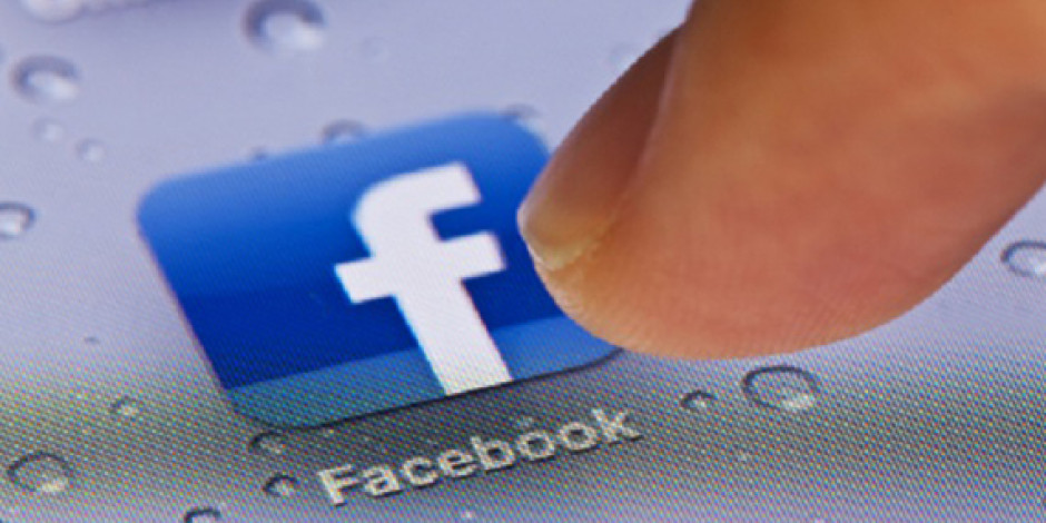 ABD’de Facebook’un Mobil Kullanımı Web Sitesini Geride Bıraktı