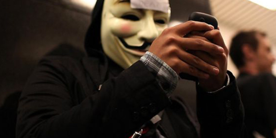 Anonymous GoDaddy’e Saldırdı, Milyonlarca Site Mağdur Oldu