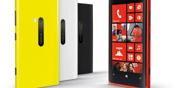 Nokia’nın Yeni Akıllı Telefonları Lumia 920 ve Lumia 820’nın Türkiye’de Satışına Başlandı