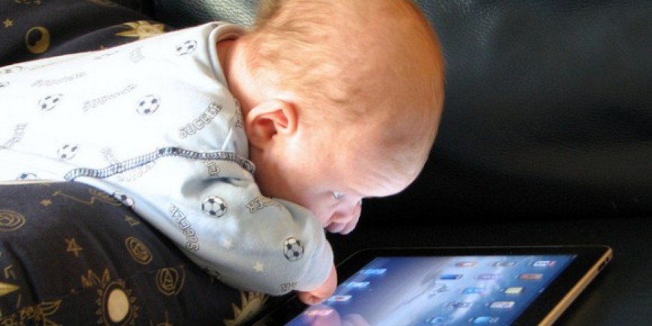 Ebeveynler Artık Çocuklarına Apple, Siri, Mac Gibi İsimler Koyuyor