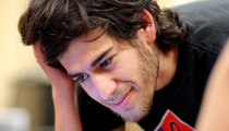 İnternet Dünyası Aaron Swartz’un İntiharıyla Sarsıldı