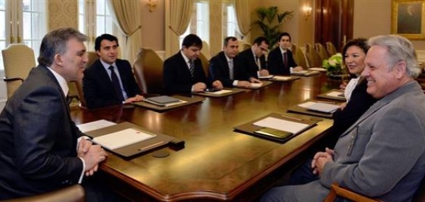Apple Başkan Yardımcısı John Couch Abdullah Gül’ü Ziyaret Etti