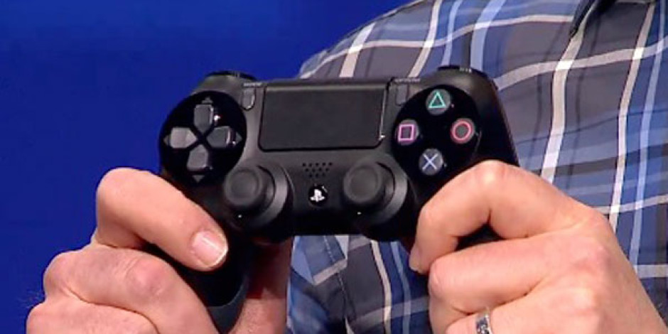 Sony Yeni Konsolu Playstation 4’ü Tanıttı