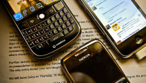 Akıllı Telefon Satışları İlk Kez Standart Cep Telefonlarını Geçti [Rapor]