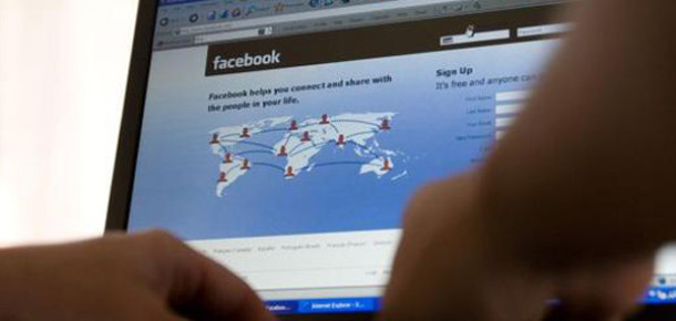 Facebook Tüyoları: E-Posta Üzerinden Nasıl Paylaşım Yapılır?