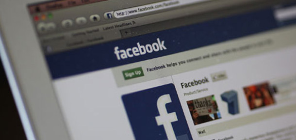 Başkasının Şifresiyle Facebook’a Girene Hapis Cezası