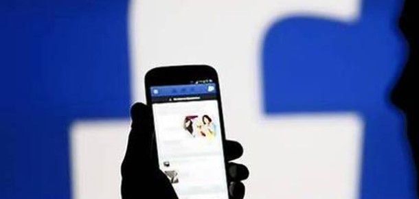 Facebook Mobil Profil Sayfalarında Alakalı İçerik ve Kişileri Öne Çıkarıyor