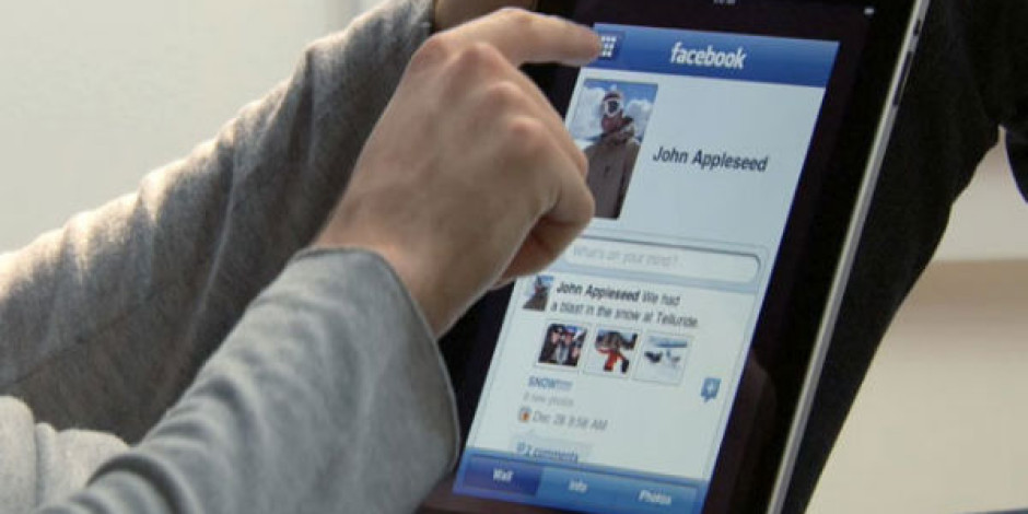 Facebook Etkileşim Sağlama ve Ziyaret Başına Gelirde Zirvede [Rapor]