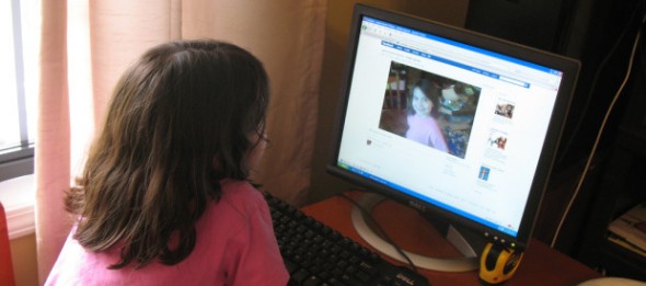 Çocuklar için sosyal ağ projesi