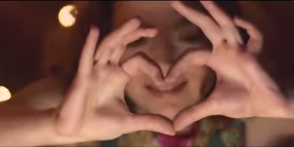 Cornetto'nun şimdiye kadarki en duygusal reklamı: Bir "Aşk" Kadar Uzak
