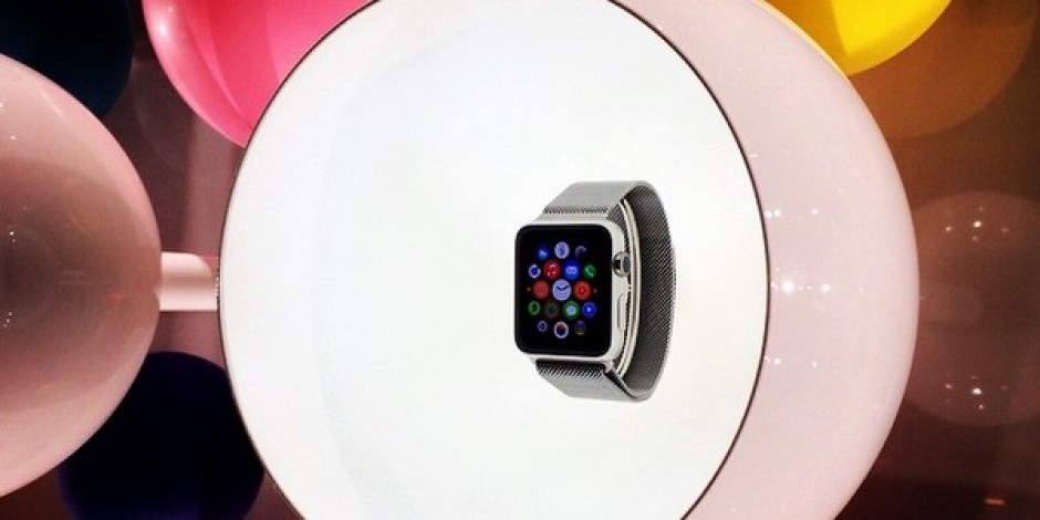 Apple Watch, Paris Moda Haftası’nda yeniden görücüye çıktı