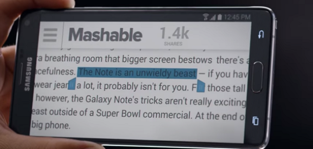 Samsung yeni Note 4 reklamında seçtiği tweetlerle iPhone6 Plus’ın taklit olduğunu iddia ediyor