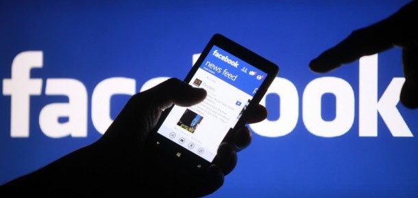 Facebook çoklu haber akışı özelliğini test ediyor