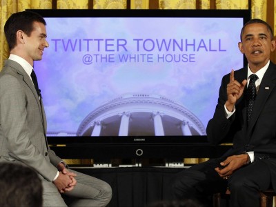 in-2011-dorsey-got-the-chance-to-interview-president-barack-obama-in-the-first-ever-twitter-town-hall