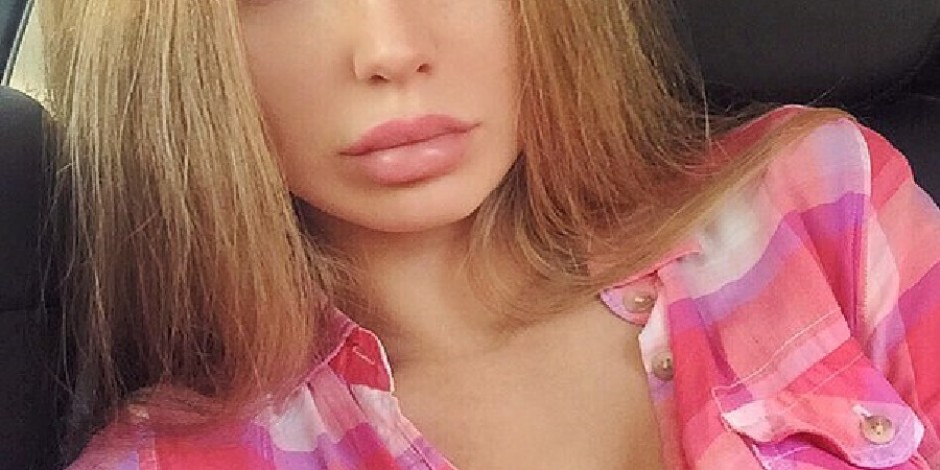 Uçak düşmesinin ardından yorumla ünlenen Rus kız Instagram’da “sınır kapısını kapattı”