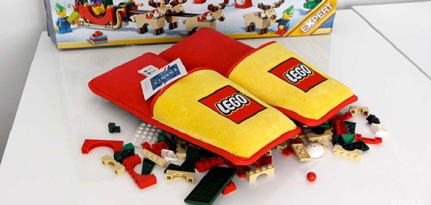 66 yıllık berbat acının ardından LEGO, Anti-LEGO terlikleri piyasaya sürdü