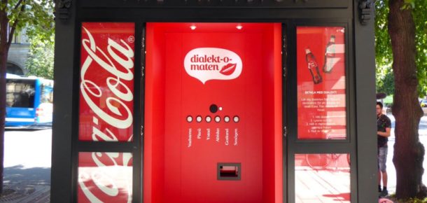 Coca-Cola otomatı para yerine şive kabul ediyor